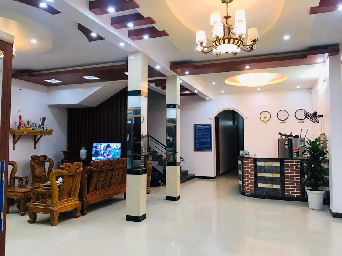 Khach San Hai Ninh & Cho Thue Xe May Hà Giang Eksteriør billede
